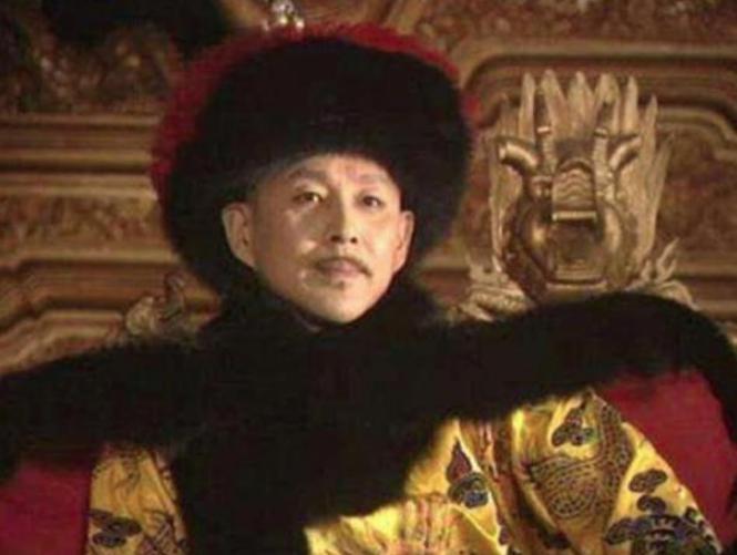 康熙做的这两件事，让人们怒火中烧