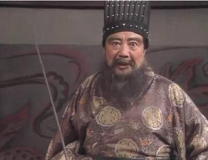 曹操到底和谁有多像 为什么汉献帝会三番两次的弄死他呢