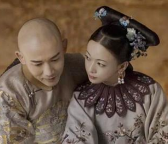 历史上乾隆帝一共有几位皇后