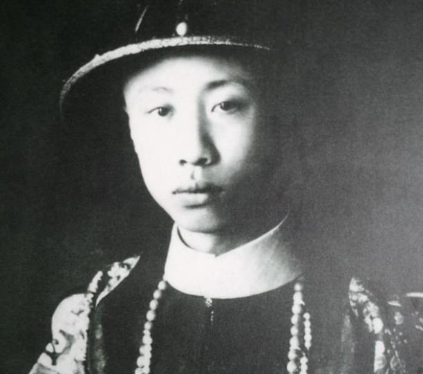 历史上最后一个太监，还出了一本书