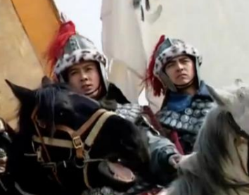 都是三国时期蜀汉将领，马超与赵云的战斗力谁强