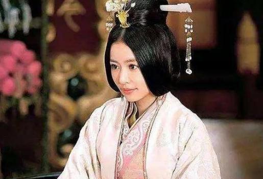 郭皇后是因为事情被宋仁宗废掉了皇后之位