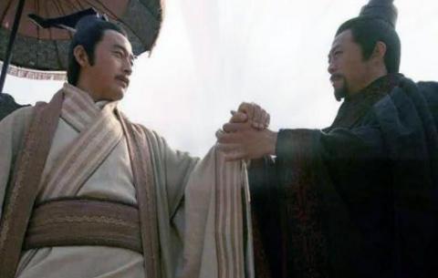 姬郑做了什么事情让重耳这么讨厌他