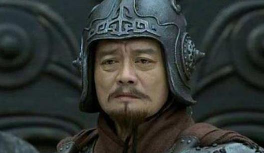 曹操本来可以收获一员大将，刘备从中斡旋不但赚取好名声还除了劲敌！