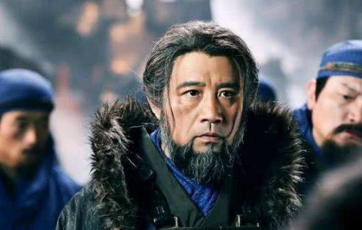 亲叔叔都给对手通风报信，项羽注定失败了！