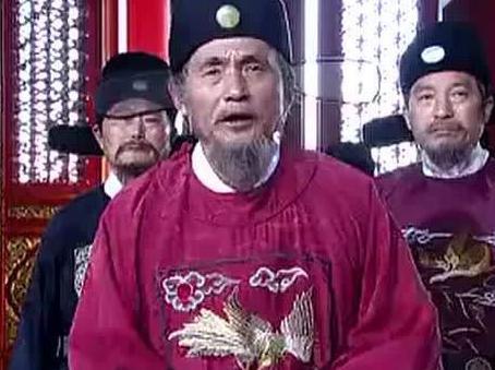 同样都是朱元璋手下的两大谋士 为何他会独宠李善长呢