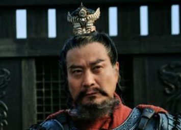 背叛曹操离开许昌后，刘备选择回到徐州的用意是什么