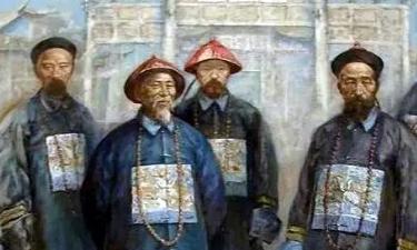 曾国藩的湘军强清朝的政局不稳，为什么不反清自立