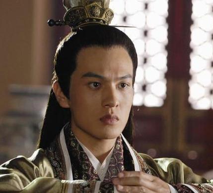 扶苏为何不叫嬴扶苏而是叫公子呢 主要的原因是因为什么