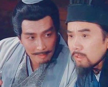 刘封作为刘备的义子 诸葛亮为什么要刘备赐死他