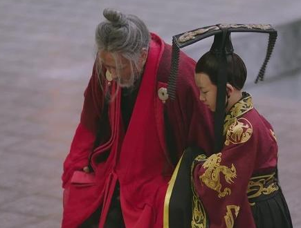 皇帝给了司马懿棉衣 司马懿为什么冻死士兵都不发棉衣