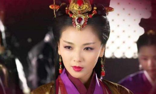 戚鳃位高权重手握兵马，他为什么在戚夫人被害时不动声色