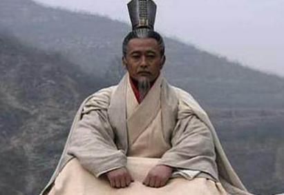 秦惠文王刚上任不久就处死了商鞅，这是为什么