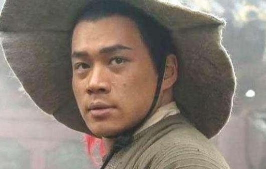 武松为什么要在鸳鸯楼里留下了“杀人者，打虎武松也”的字条