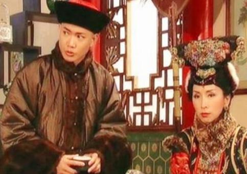 嘉庆逝世没有传位诏书，皇后为什么不扶自己儿子上位