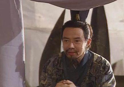 许褚杀了许攸，曹操为什么没有责罚他