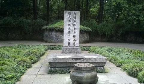 于谦手握重兵，他为什么不制止夺门之变