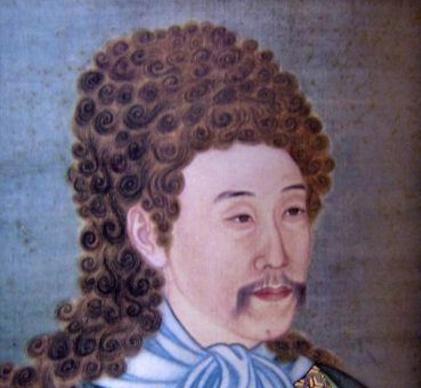 雍正为什么喜欢穿洋装和带假发呢 他怎么做是出于什么原因呢