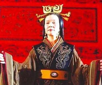 窦宪为什么敢跟皇帝斗