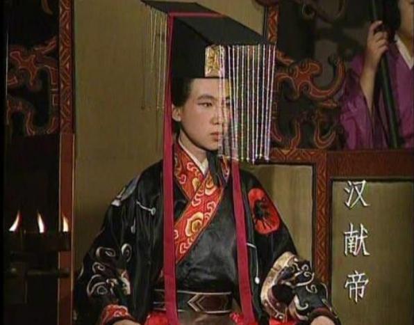 曹节为什么要骂曹丕