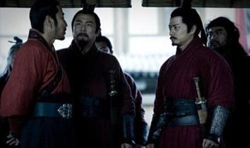 萧何曾极力推荐韩信给刘邦，后为什么又献计杀韩信呢