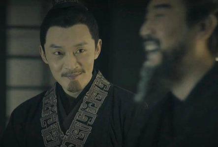 “郭嘉不死卧龙不出”,郭嘉为什么被称作“三国第一鬼才谋士”