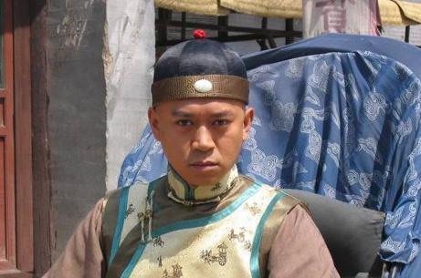 爱新觉罗&middot;溥儁差点成了清朝最后一个皇帝，他的晚年生活怎么如此落魄不堪