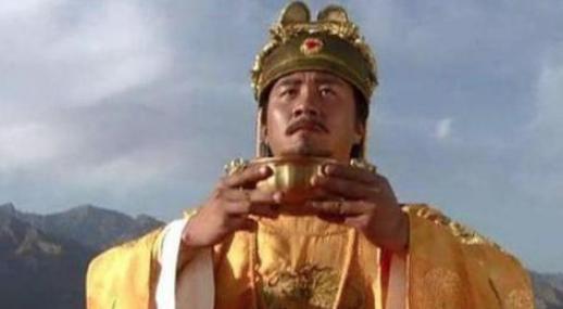 朱元璋偷吃了地主家的牛,后来是怎么逃过一劫的