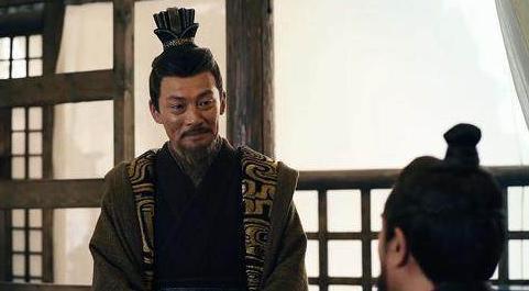 曹操为什么要说荀攸智可及，愚不可及