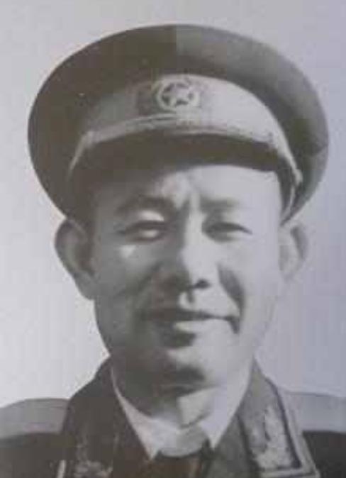 黄朝天为什么要把哨兵扔进鸭绿江入境