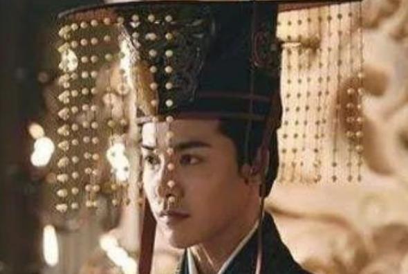 荀彧为什么要让曹操把女儿嫁给汉献帝做皇后