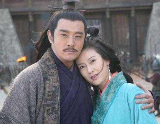 周瑜一生功勋卓著，孙权为什么不给他封侯呢