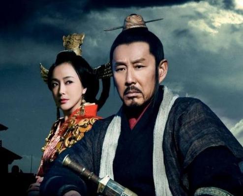 刘邦被冒顿的四十万大军包围，他后来是怎么脱困的