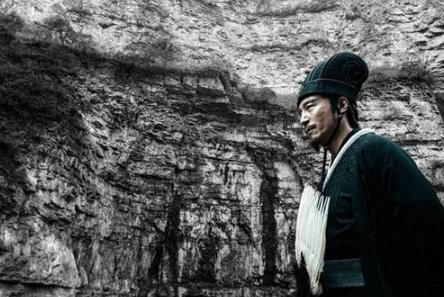 诸葛亮为什么将李严贬为平民