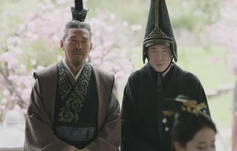 诸葛亮为什么要治罪李严