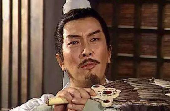 刘备和孔明为什么处处庇护魏延