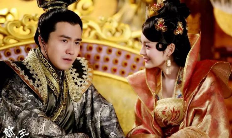 兰陵王的为什么作战佩戴面具