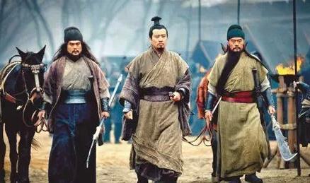 诸葛亮到底看中刘备什么 为什么会跟随他出山呢