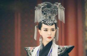 东晋丑后李陵容，又丑又是奴仆是怎么登上后位的