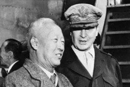 韩国国父金九为什么没有担任总统 是什么原因导致的