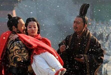 关羽见过一次杜夫人就心动不已 如果曹操将她送给关羽会怎么样