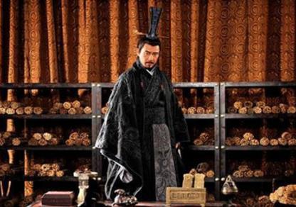 斗子文下令处置了一个犯人,为什么楚成要跟他请罪