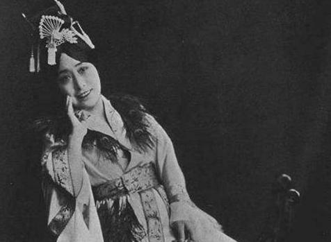 裕德龄并没有皇室血统，为什么却称是公主