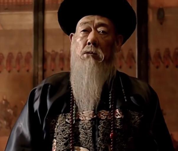 翁同龢是光绪的老师,最后为什么会被开缺