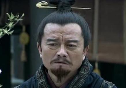 袁术实力雄厚，那他为什么会失败