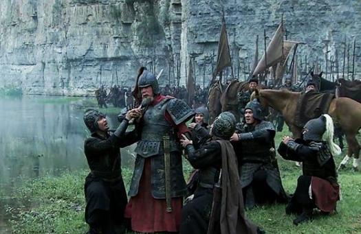 曹操的魄力在哪里能看出来