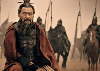 关羽当初为什么要月下斩貂蝉 关羽有那么冷血吗