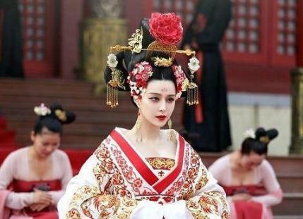 武则天被夺权只有一个大臣暗自哭泣，这个大臣后来怎么样了