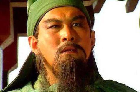 关羽败走时马超在哪里