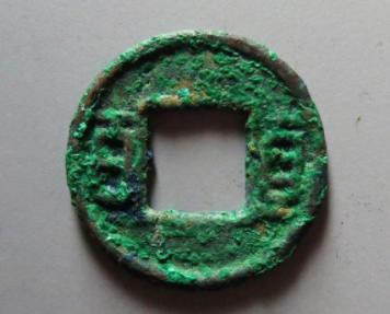 关于钱粮问题曹操和刘备分别是如何解决的